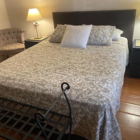 Apartamentos Mercado De Triana Sevilla Buitenkant foto