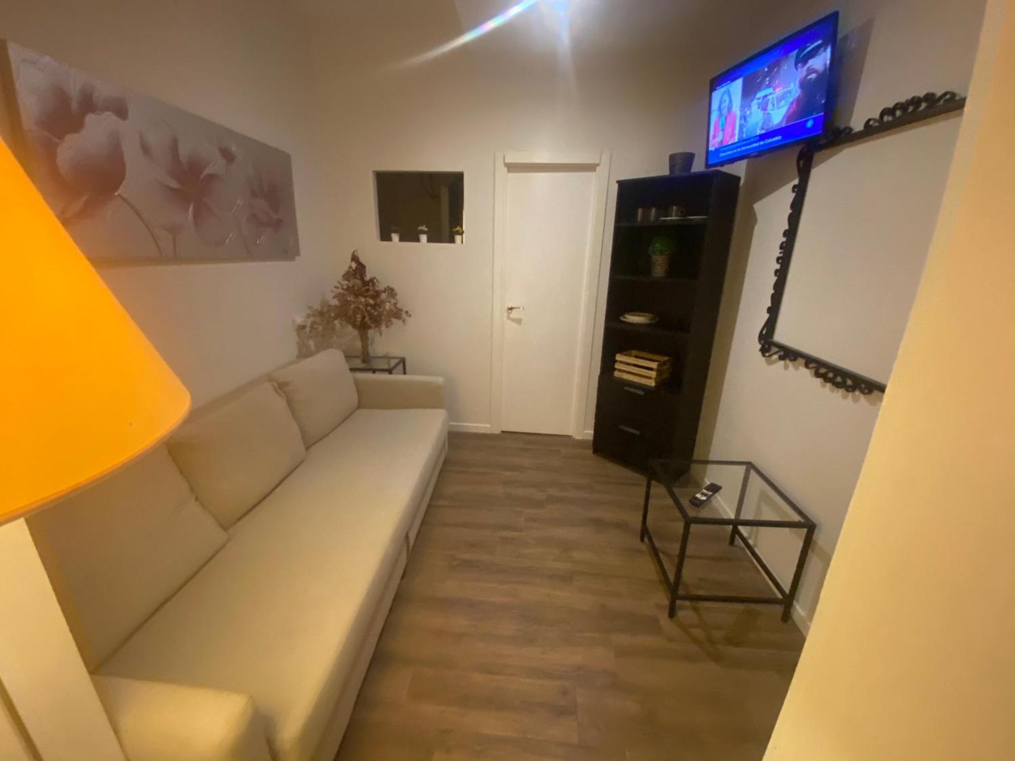 Apartamentos Mercado De Triana Sevilla Buitenkant foto